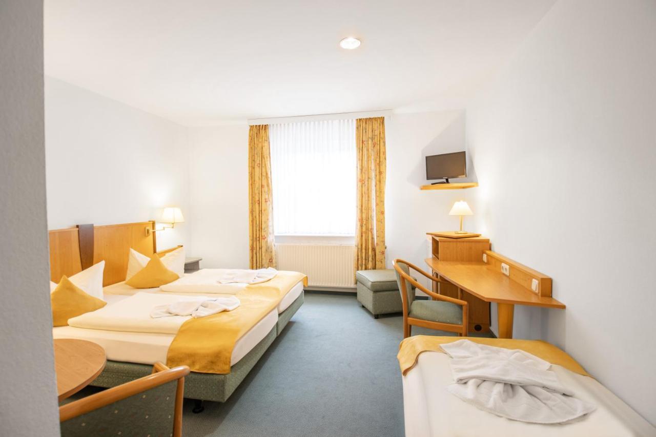 Hotel Garni Zwickau-Mosel ミュルセン エクステリア 写真