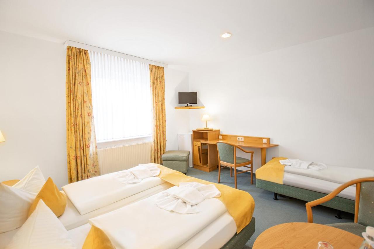 Hotel Garni Zwickau-Mosel ミュルセン エクステリア 写真